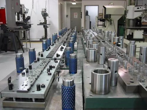 Application of nitrogen gas spring in cold stamping die